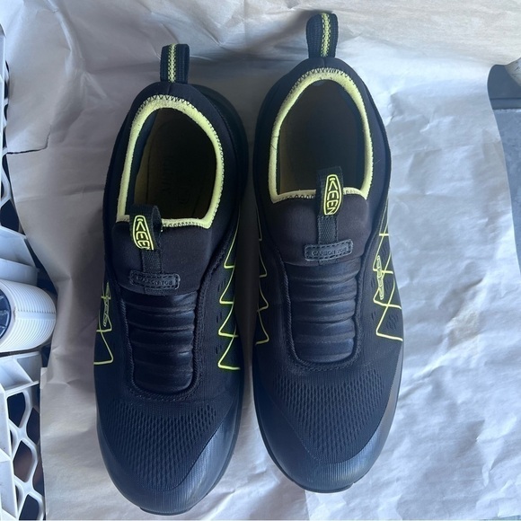 Keen Utility Shoes Mens 11D Black Vista Energy Carbon Toe Safety Work Steel Toe - Picture 3 of 11